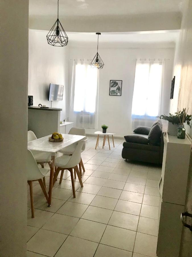 Jolie T2 La Ciotat Apartment Bagian luar foto